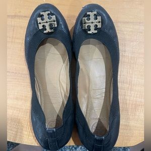 Tory Burch Black Caroline Flat